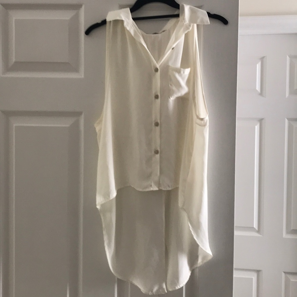 White tank
